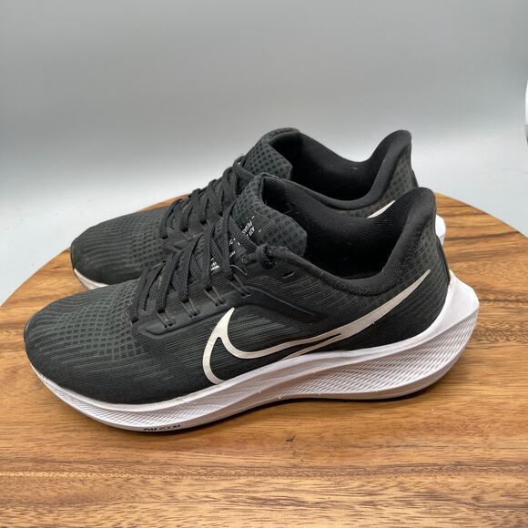 Nike Air Zoom Pegasus 39 Shoes Womens Size 9 Black Running Comfort Gym Sneakers - Picture 3 of 8